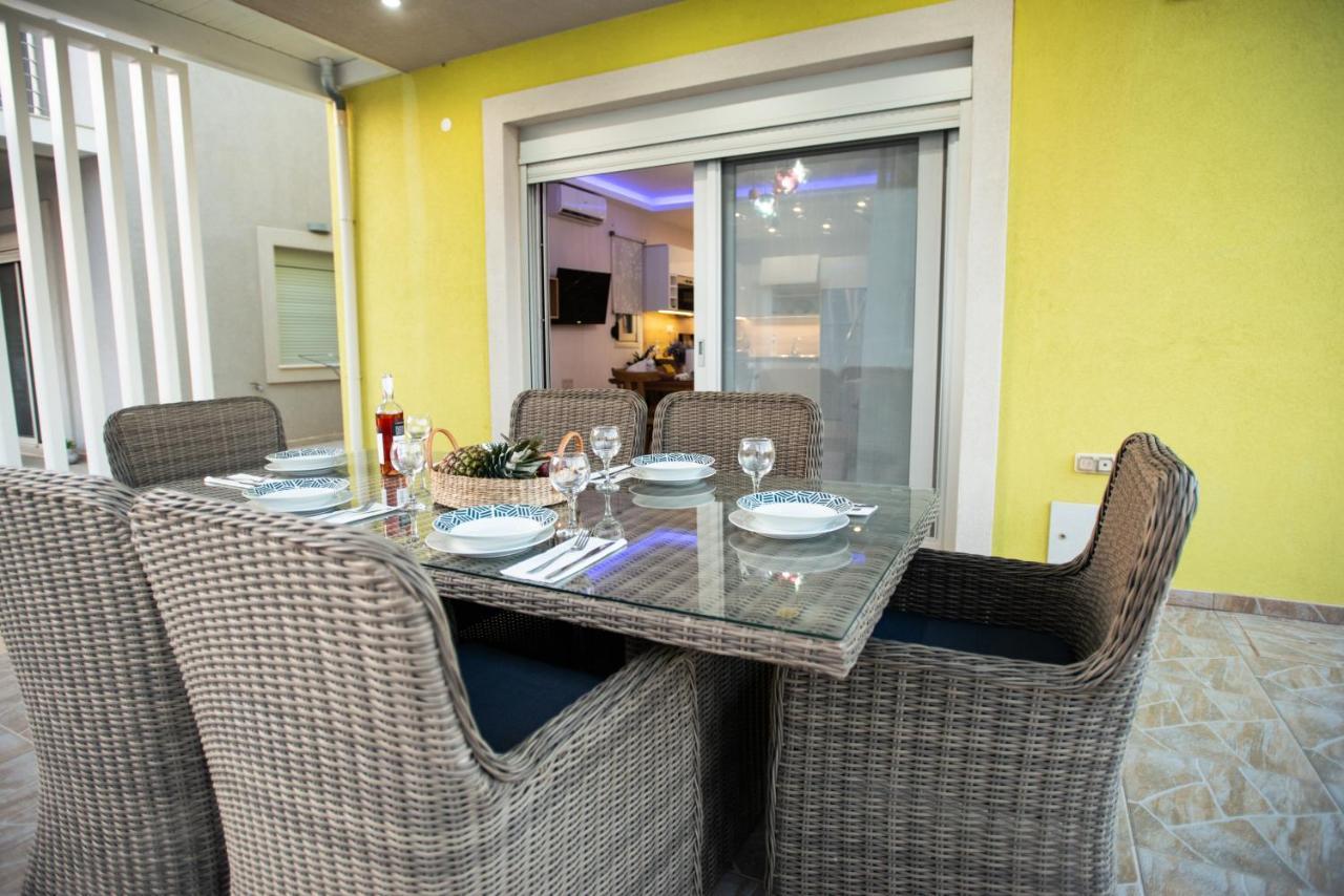 Melia Villa Kokkinos Pirgos Exterior photo